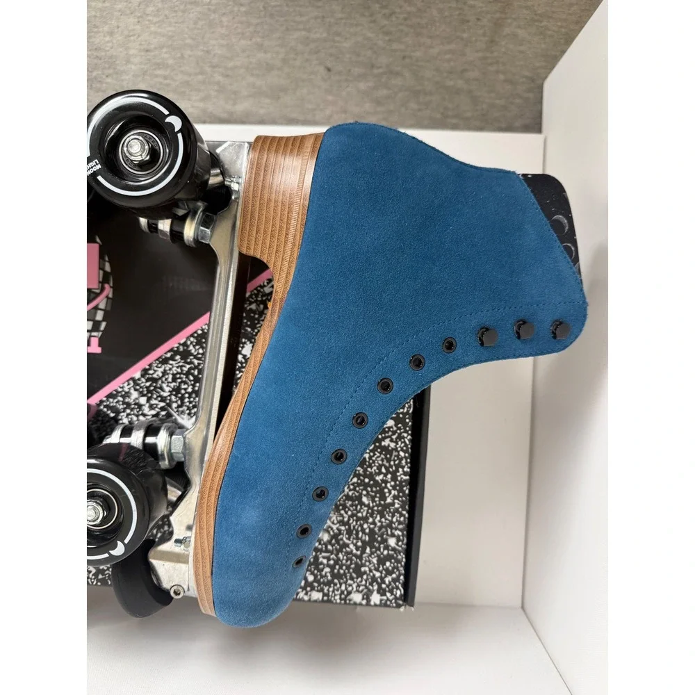 Moonlight Roller Moon Boot Sapphire Blue Suede Quad Roller Skates Men 10 WMS 11